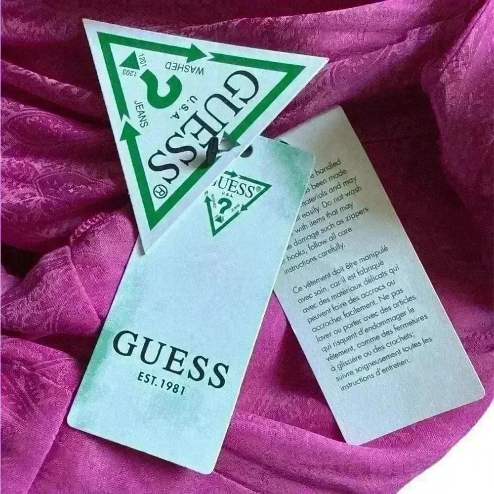 GUESS Medium Women's Hanna Collection PINK FUCHSIA PAISLEY WRAP DRESS NWT - Picture 7 of 9